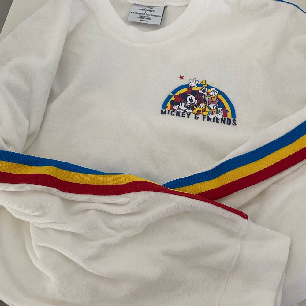 Disney new with tag Jersey.